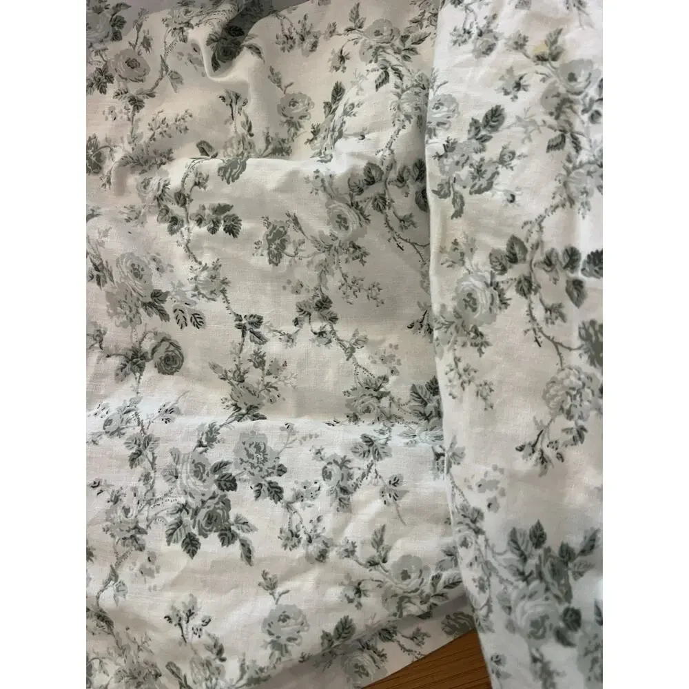 Laura Ashley laura ashley